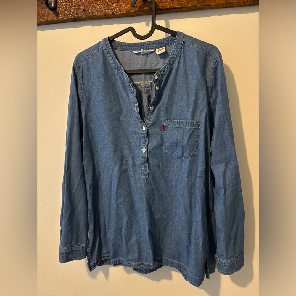 Levi’s Denim Shirt